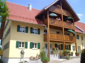 Ferienwohnungen Roiser